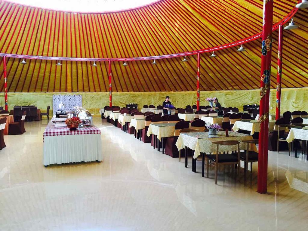 Kaoshan Tent Zhangye Hotell Exteriör bild